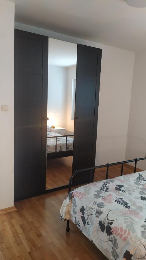 Apartment Ive Krk Town Exterior foto